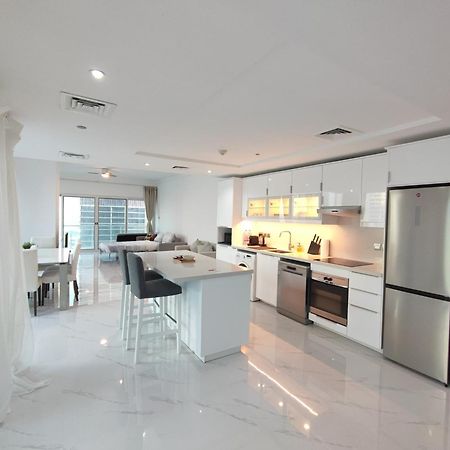 One Bedroom Apartment With Pool & Gym Near Marina Dubaj Exteriér fotografie