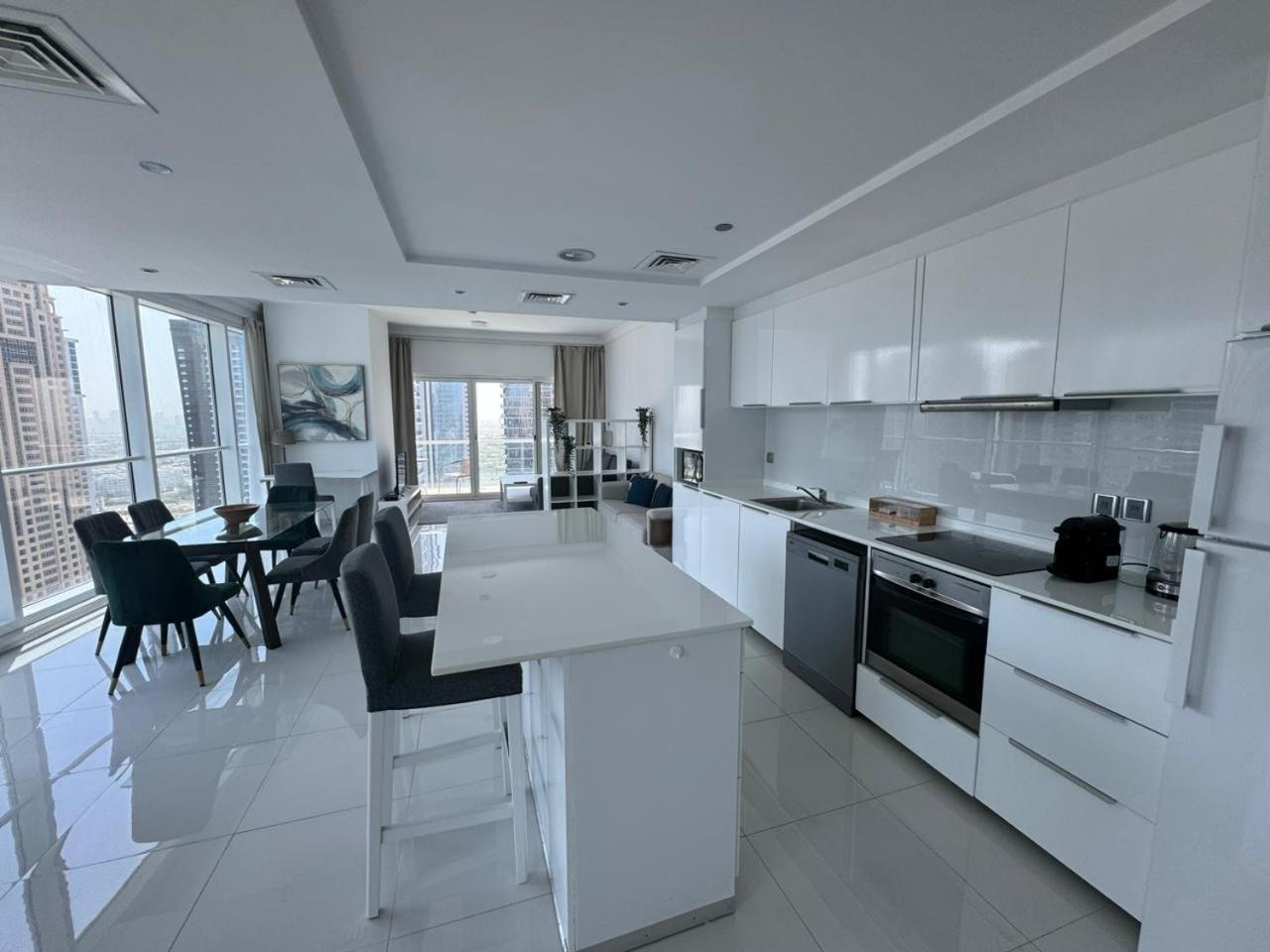 One Bedroom Apartment With Pool & Gym Near Marina Dubaj Exteriér fotografie